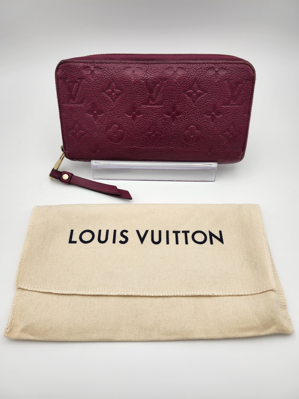 Authentic Preloved Louis Vuitton Women's Zippy Long Wallet in Berry/Raisin